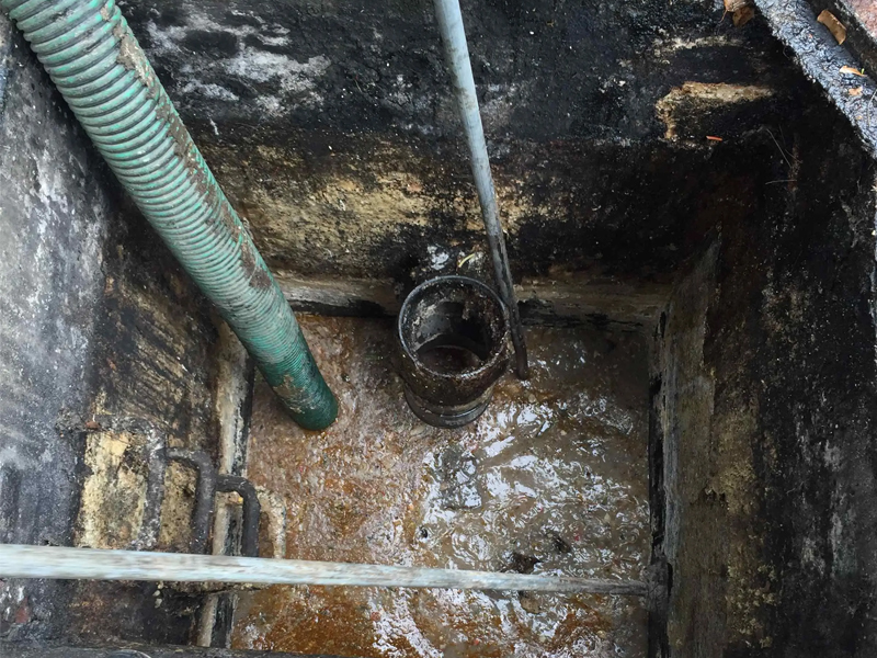 高楼门隔油池清理